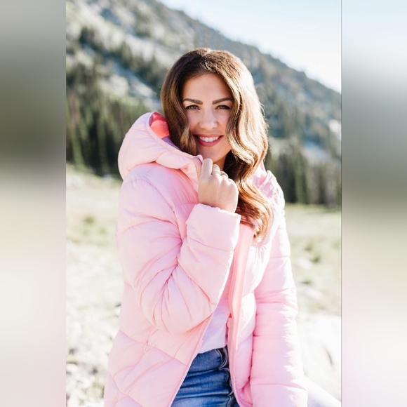Joe Fresh x Jillian Harris Puffer Jacket - Picture 1 of 6